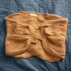 Wing-sleeved Stylish Sweater